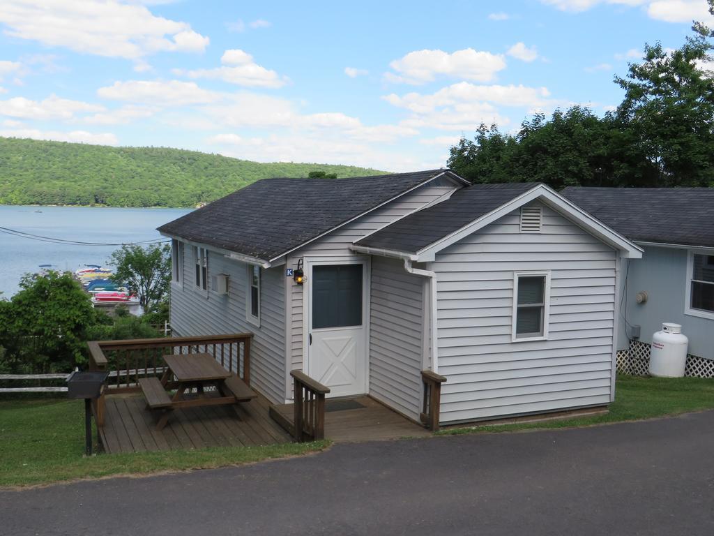 Bayside Inn & Marina Cooperstown Buitenkant foto